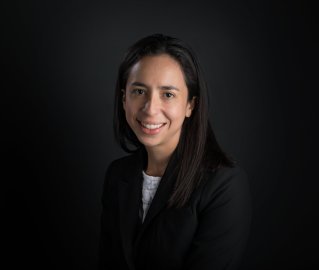 View More: http://danamariephotography.pass.us/msbaheadshots2018